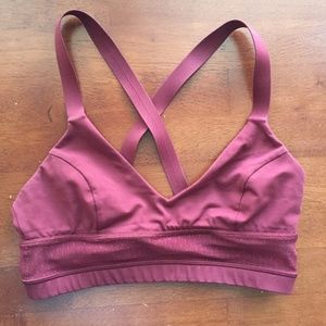lululemon sports bra